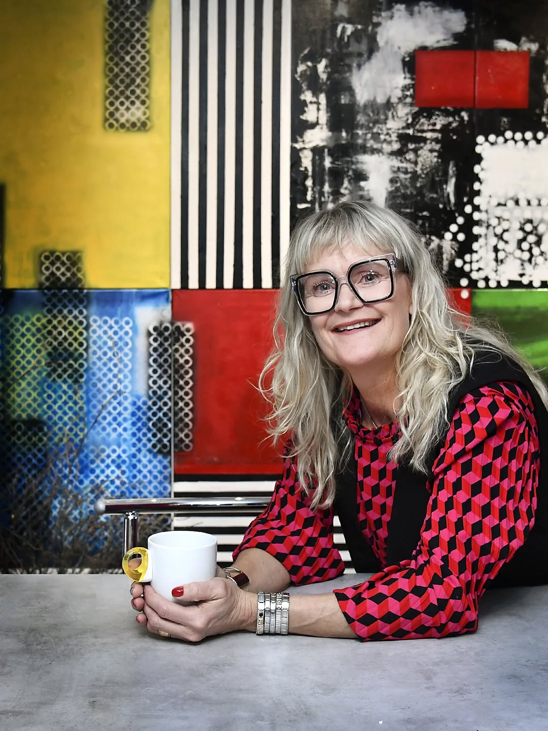 Trevligt med författar besök och en proffs fotograf från tidningen 7. Tack för besöket ♡ Gabriella & Håkan.
Ni är välkommen igen och då ska trappen också vara klar ;)
@nordstrombild
@gabriellasordlycka