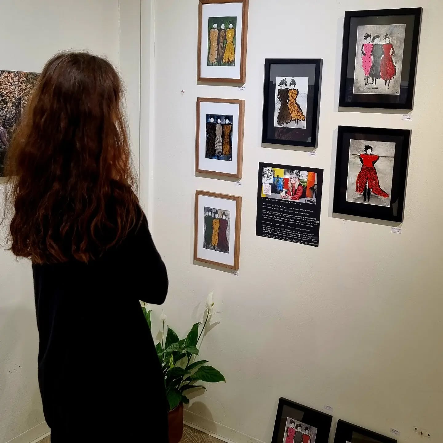 Utställning pågår...
Tolv utställare på plats.
Lördag 10-16 Oskargallerian.
Hoppas vi ses!